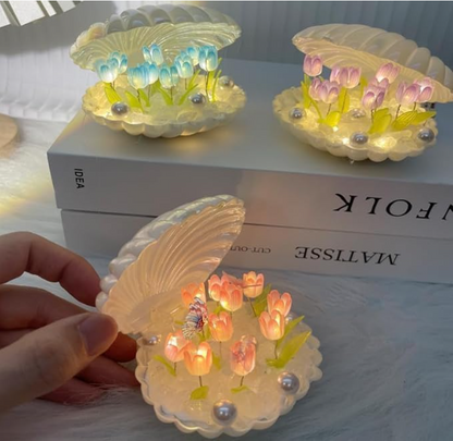 Pearl Tulip Light
